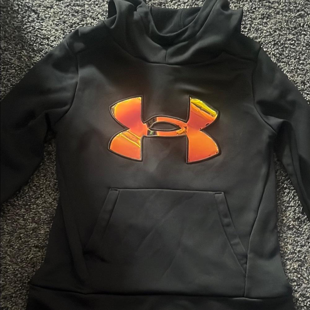 Under Armour Black Hoodie-orange reflective
